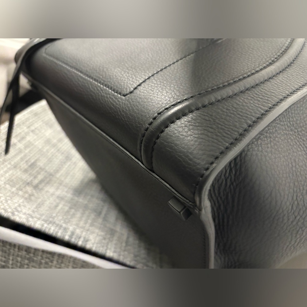 Celine Phantom Black on Black tote. GUC & clean inside. Phoebe era - Picture 10 of 16
